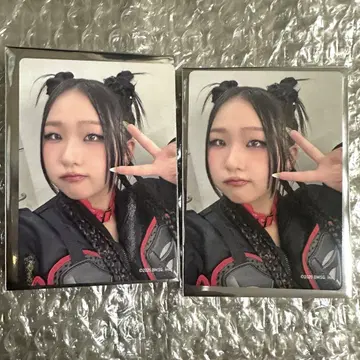 HANA 데뷔 전 이벤트 트레이딩 카드 CHIKA 2장 세트