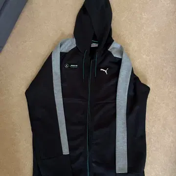 Puma AMG PETRONAS MOTORSPORT 후드티