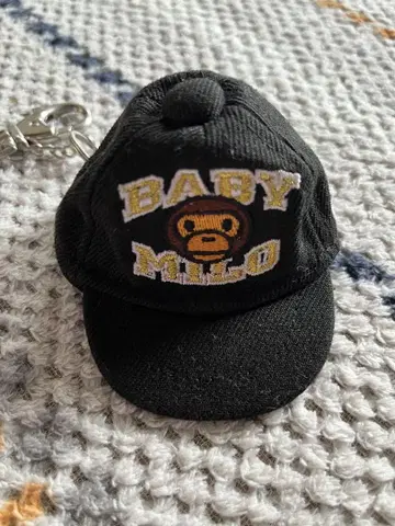 BABY MILO 59FIFTY 캡 키링 블랙