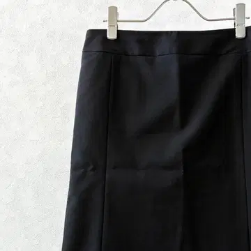 ELLE PLANETE 미디 스커트 타이트 심플 안감 부착 수트