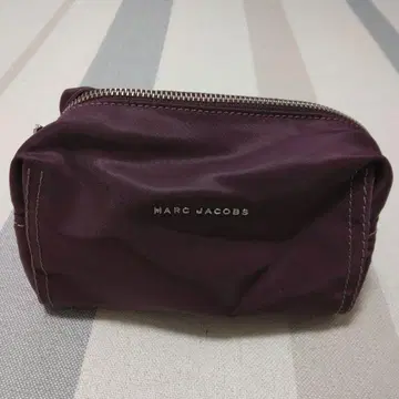 [ 새상품 미사용 ] MARC JACOBS 가을 컬러 퍼플 파우치