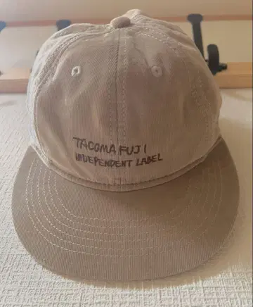 TAGOMAFUJI 베이지 코듀로이 캡