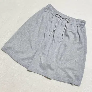 택 포함 새상품 레이디라이크 맨투맨 미니 스커트 인빵 한국 패션 M