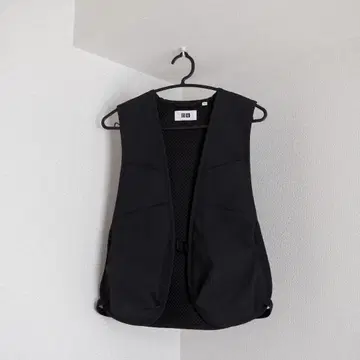 UNIQLO U 유틸리티 베스트 L 사이즈