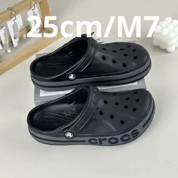 crocs 블랙 클로그 샌들