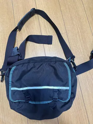 L.L.Bean 블랙 숄더백