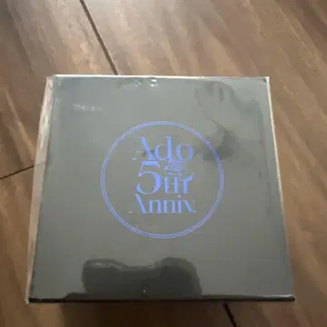 Ado 5th POPUP STORE 5주년 이어커프