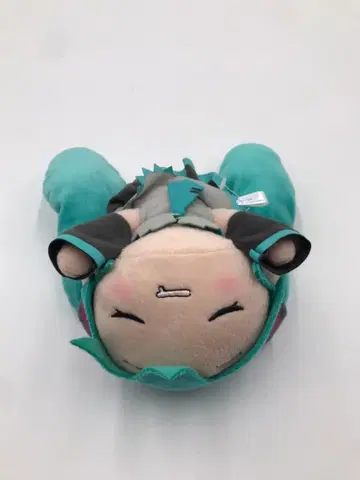 하츠네 미쿠 푹신푹신 누워있는 침 흘리는 봉제 인형 중고품