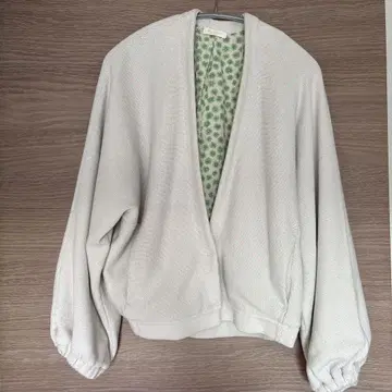 Ballsey 화이트 가디건
