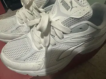 Puma Milenio Tech 화이트 22.5cm 라울 즉시 구매 환영