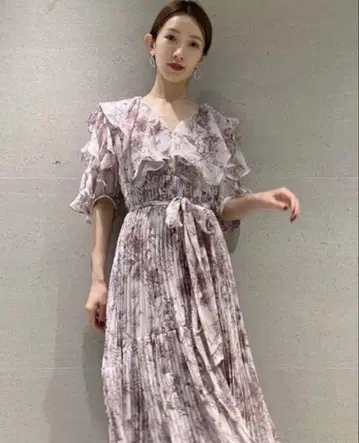 SNIDEL 프릴 롱 원피스