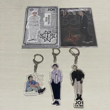 JO1 시로이와 루키 아크릴 스탠드 아크릴 키링 세트