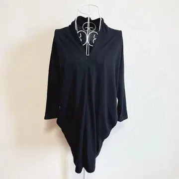 컴시즘 블랙 V넥 드레이프 튜닉 5부 소매 체형 커버 M