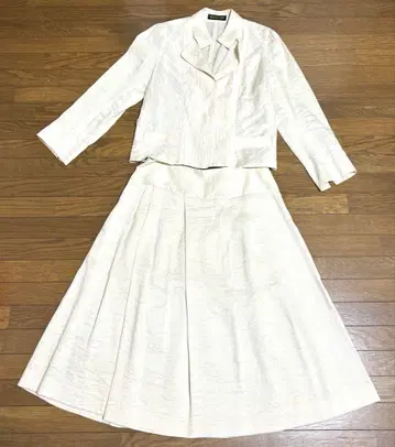 HIROKO KISHINO 셋업 여성용 사이즈 40