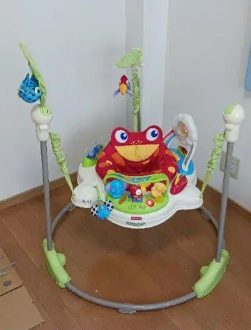 [ 깨끗함 ] 피셔프라이스 점퍼루 레인포레스트 점퍼루