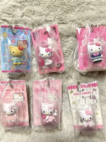 [ 재고 한정 ] 헬로키티 미니어처 패키지 컬렉션 전 6종 컴프