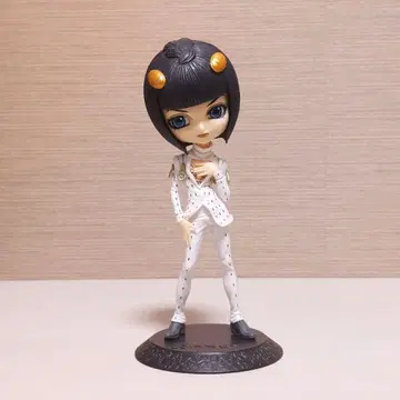 브로노 부챠라티 Qposket