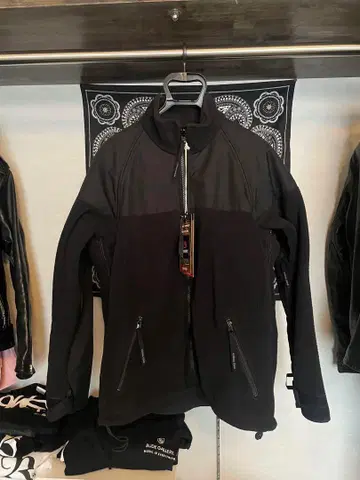 FREEWHEELERS 플리스 M 사이즈