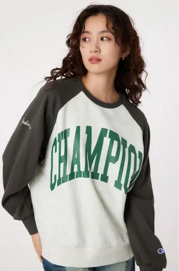 Champion 콜라보 트레이닝복 그레이/다크 그레이