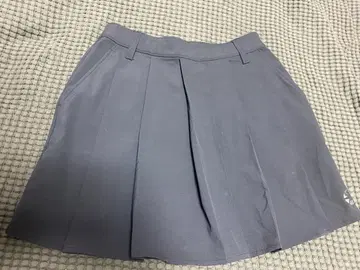Bandel 블랙 플리츠 스커트