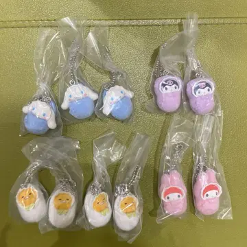 산리오 캐릭터즈 아기 싸개 마스코트 3개 묶음 판매