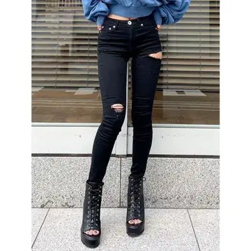 GYDA 사이드 데미지 스키니