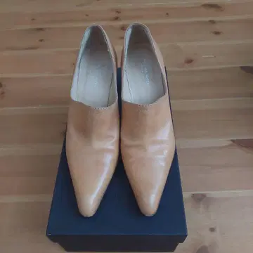 Dries Van Noten 베이지 하이힐/펌프스