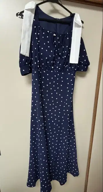 tocco closet 어깨 리본 하트 원피스
