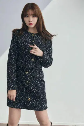 Her lip to Mix Loop Tweed Dress