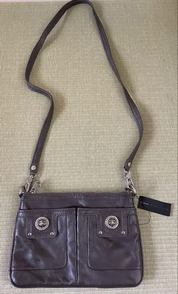 MARC BY MARC JACOBS 숄더백 미사용 9/23까지 한정판