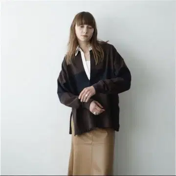 clane 클라네 DEEP NECK WIDE RUGBY SHIRT 1