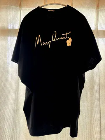 Mary Quant 블랙 오버 사이즈 T셔츠