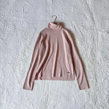 [새상품급] FOXEY 폭시 그레이스 터틀 상의 울 핑크 베이지