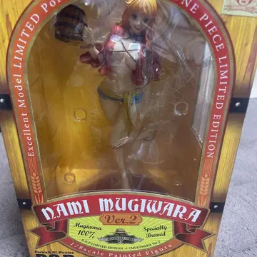 나미 밀짚모자 Ver.2 한정판 피규어 원피스