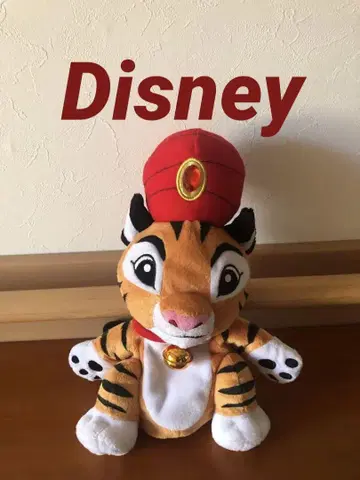 호랑이 봉제 인형 빨간색 모자 포함