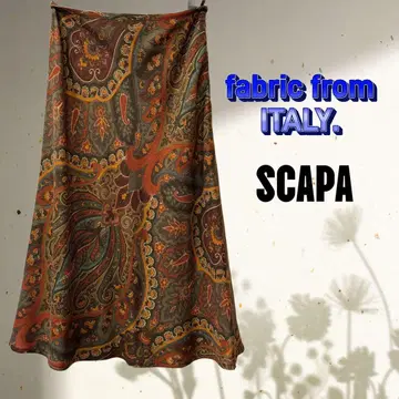 SCAPA 이탈리아제 원단 페이즐리 무늬 플레어 스커트