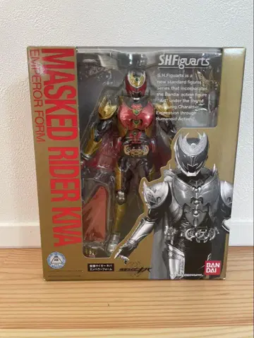 S.H.Figuarts 가면라이더 키바 엠퍼러 폼
