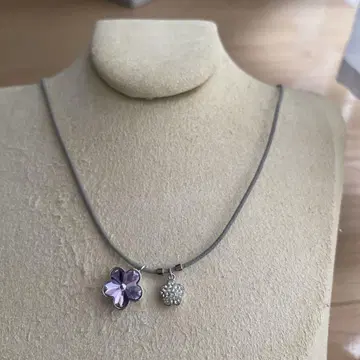SWAROVSKI 목걸이
