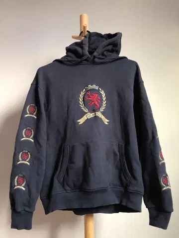TOMMY JEANS CREST 캡슐 자수 로고 후드티 풀오버