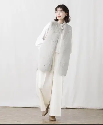 새상품급 [ MARIED'OR ] 마리 인형 에코 퍼 리버서블 베스트
