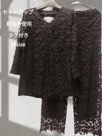 미사용 새상품 택 포함 블랙 별 자수 레이스 팬츠 셋업