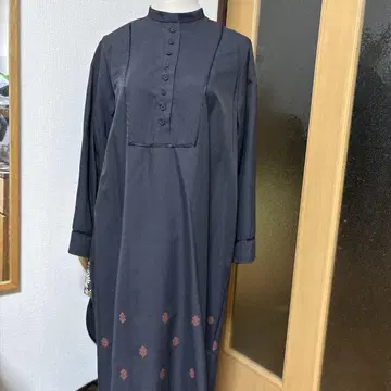 로와지르 긴팔 버튼 포함
