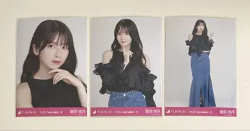 노기자카46 브로마이드 스가와라 사츠키 어깨 트임 상의 3종 컴프