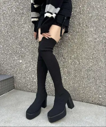 [ ENVYM ] 미사용급 블랙 하이힐 니하이 부츠 23.5cm