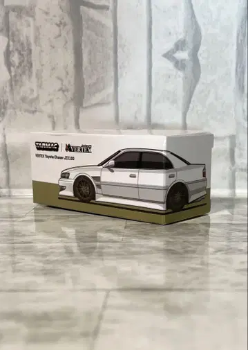타맥 웍스 체이서 1/64 VERTEX JZX100 체이스카