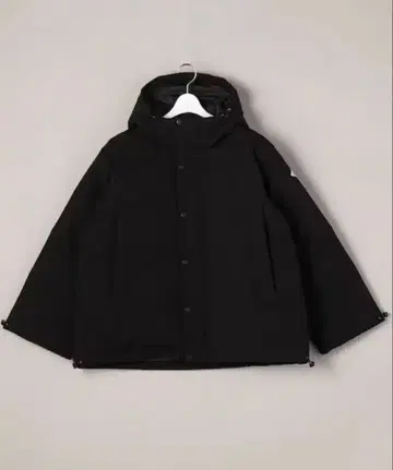 새상품급! 단톤 블랙 다운 S~M 상당 클리닝 완료 [최종 가격 인하]