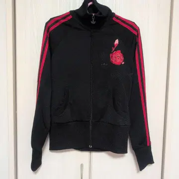 adidas L 사이즈 트랙 자켓 블랙/레드