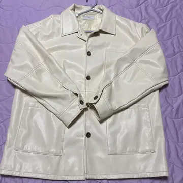 PAGEBOY 아이보리 합성 피혁 자켓