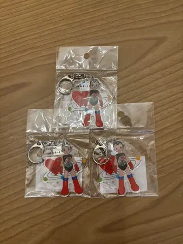 오사카 만박 파소나 x 아톰 아크릴 키링 테즈카 콜라보 한정판