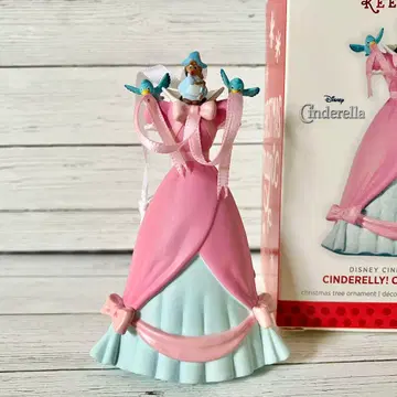 하자 있음 2013년 홀마크 신데렐라 핑크 드레스 오너먼트